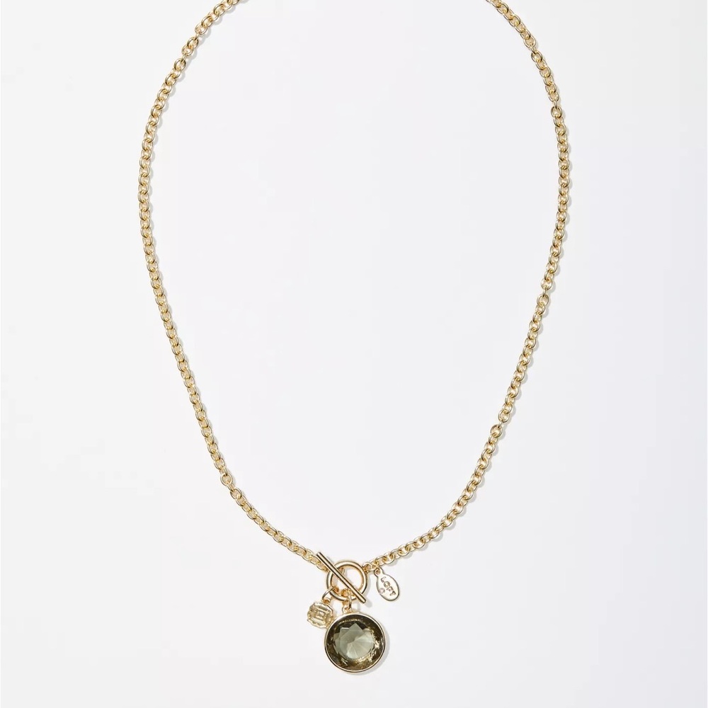 Green Pendant Necklace